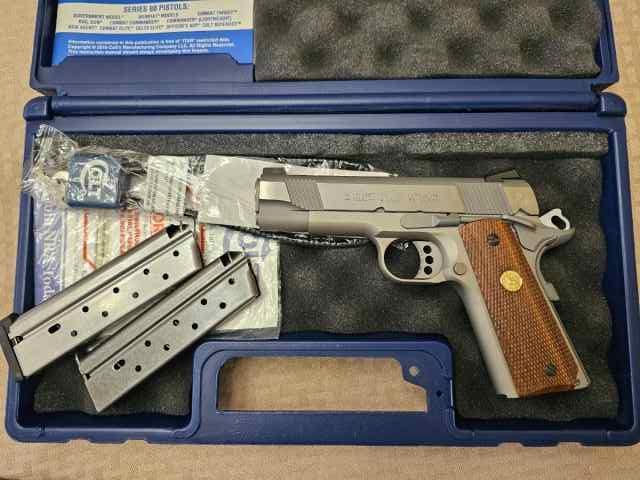 Like New Colt lightweight Commander 38 super