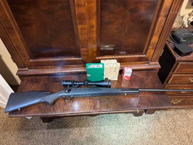 Weatherby Mark V 257 WM w/Scope