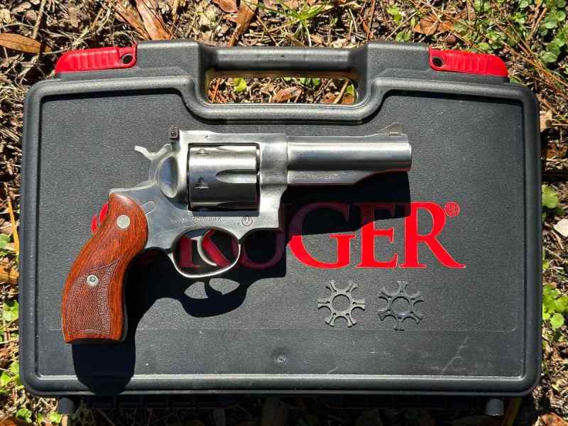 Ruger Redhawk .45 ACP Colt  w/ Holster