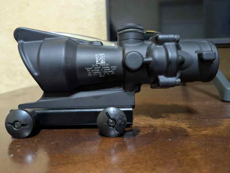 Trijicon TA31F-G ACOG and Leupold D-EVO 