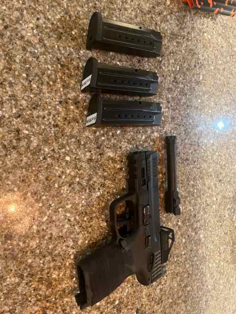 M&amp;P 2.0 Compact 9mm