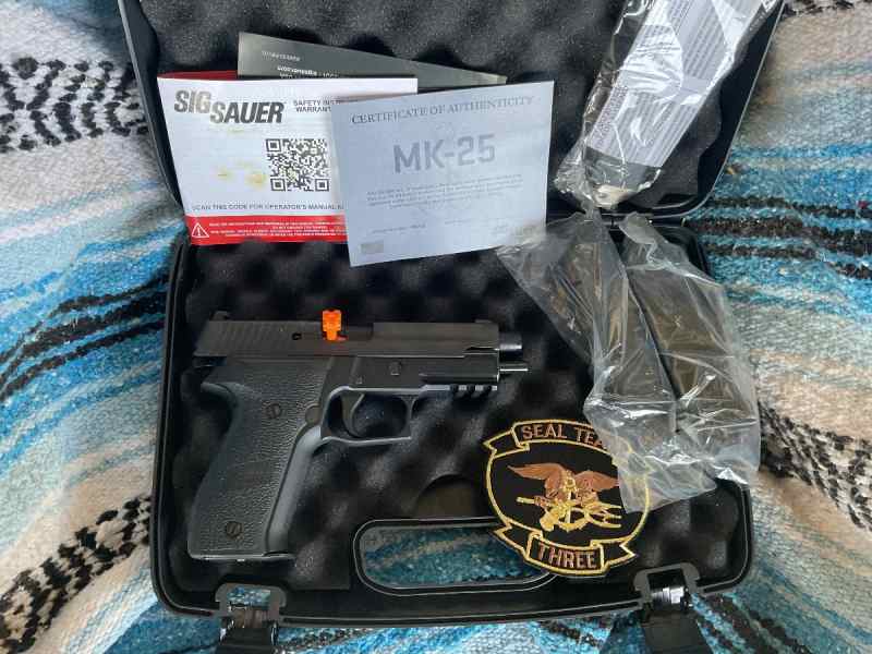 Sig Sauer SigArms Navy MK25 nib 9mm WTS/WTT 