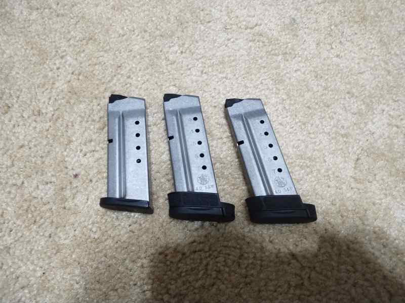 3 Smith &amp; Wesson Shield .40 S&amp;W magazines 