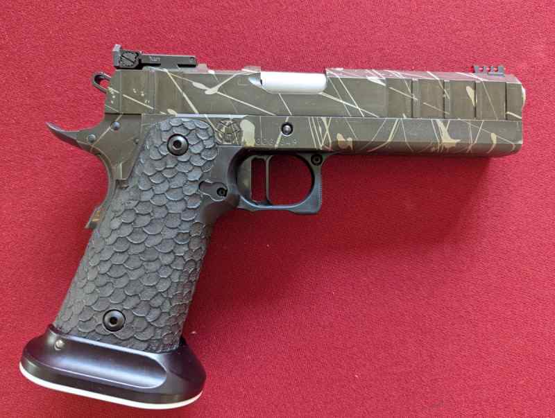 Custom 5&quot; 2011 40 S&amp;W