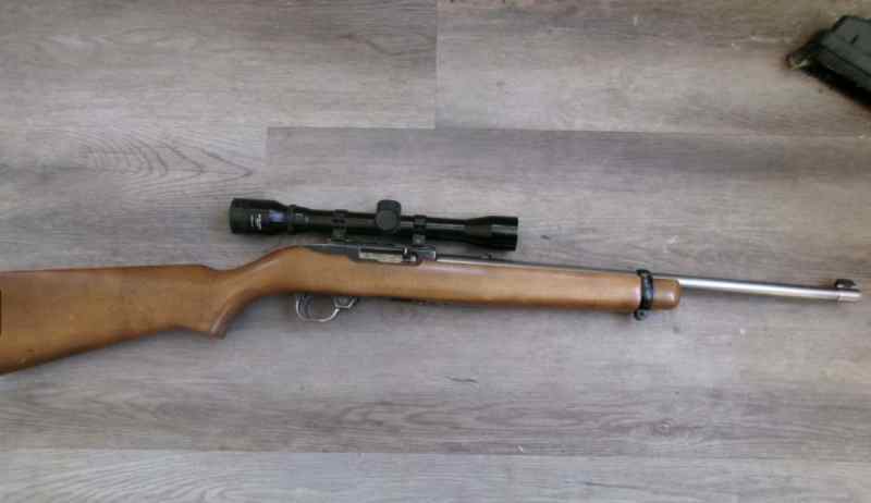 Early 1971 Ruger 10_22.png