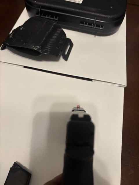 g43 front sight.jpg