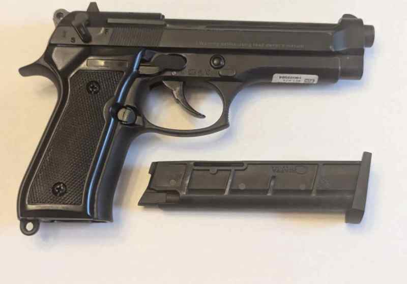 Beretta m9-22 clone