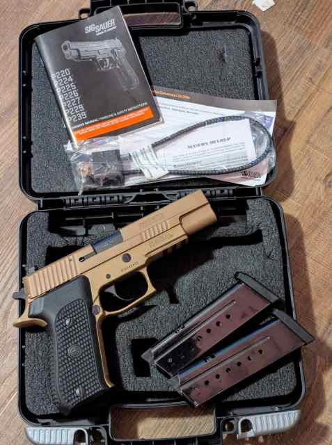 SIG scorpion elite p220 10mm