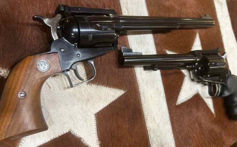 Ruger black hawk  357 MAXIMUM 